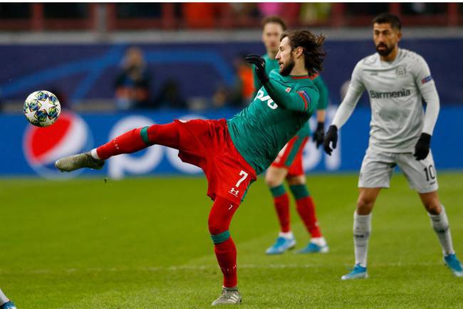 优德官方入口 -那不勒斯内部会议纪要流出——今夜刷新队史纪录，欧超杯使命明确，轮换策略成焦点(尤文图斯对那不勒斯)