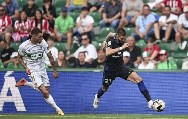 优德平台 -赛前费耶诺德备战西甲；强势反弹细节曝光；悬念犹存；临场指挥获称赞(乌德勒支vs费耶诺德比赛结果)