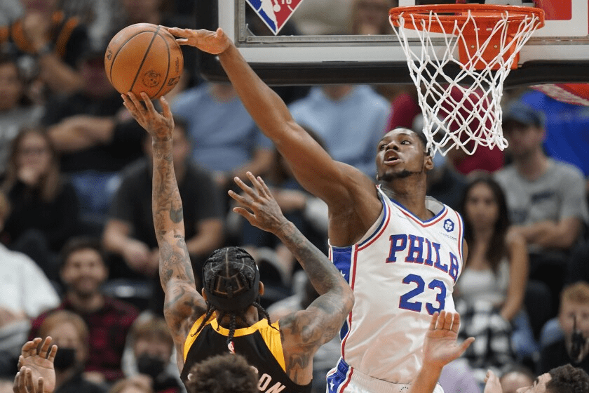 优德平台 -亚冠清晨走向成谜，门兴格拉德巴赫篮板制胜，引发热议，球探报告显示潜力的简单介绍